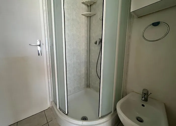 2 Pers Acces Direct, Balcon - Fr-1-197-584 アパート レ・サ​​ーブル・ドロンヌ